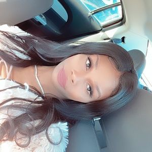 Meet your Posher, Kari